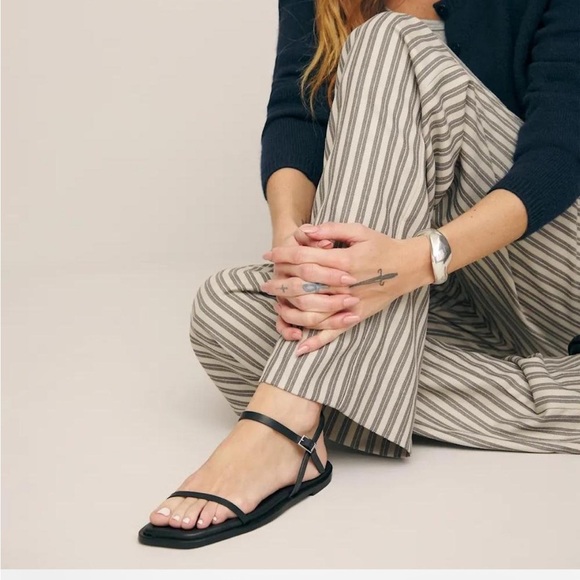 Reformation Black Leather Lake Flat sandal - Picture 1 of 9